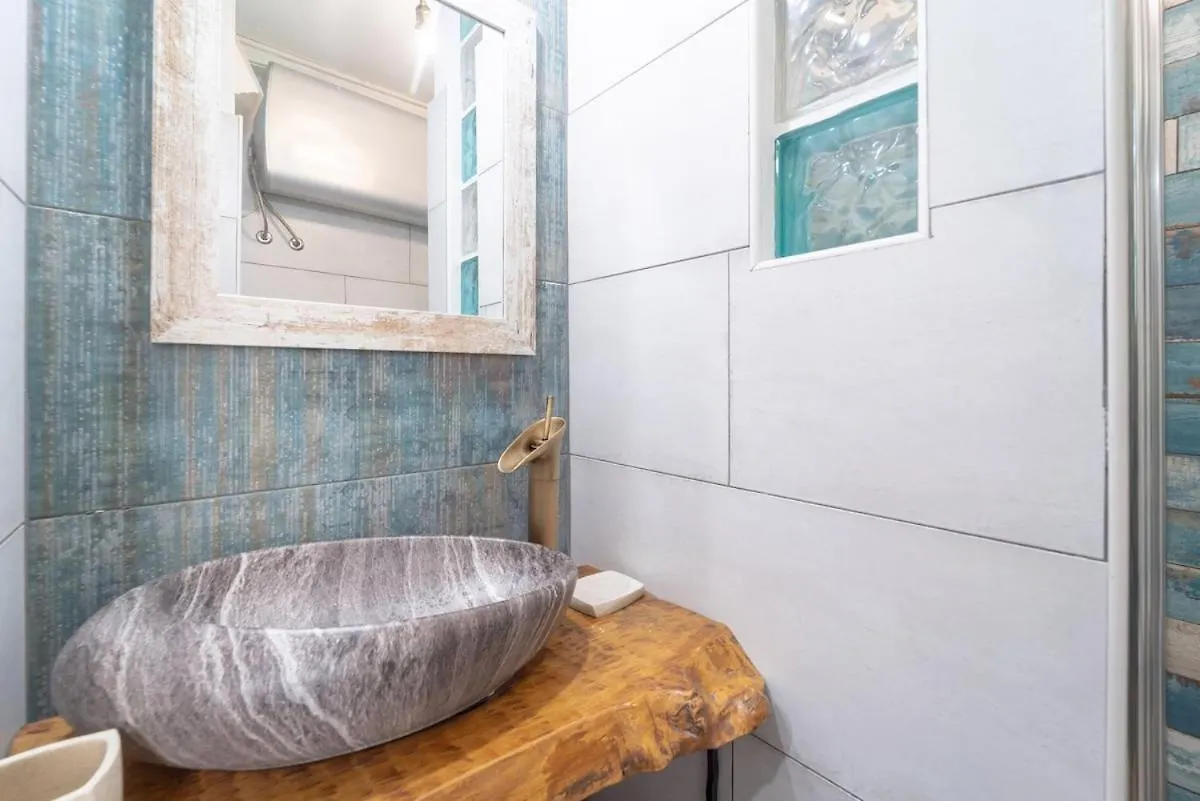 2' Torre Di Alghero - Suite In The Heart Of Town 0*,